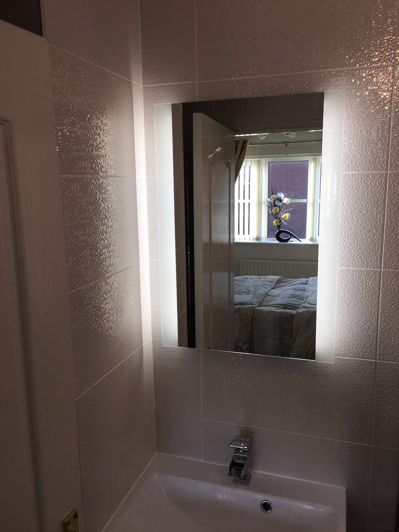 bathroom illuminated mirror