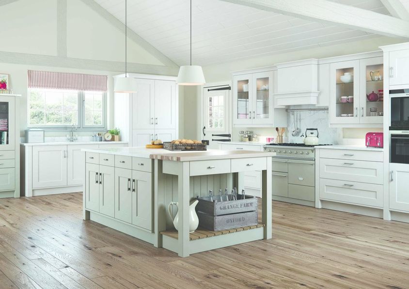 painted fitted kitchen shaker style